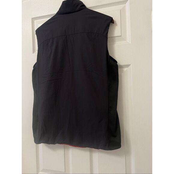 Arc’teryx Insulated Vest – Black with Red Interior - Picture 9 of 16